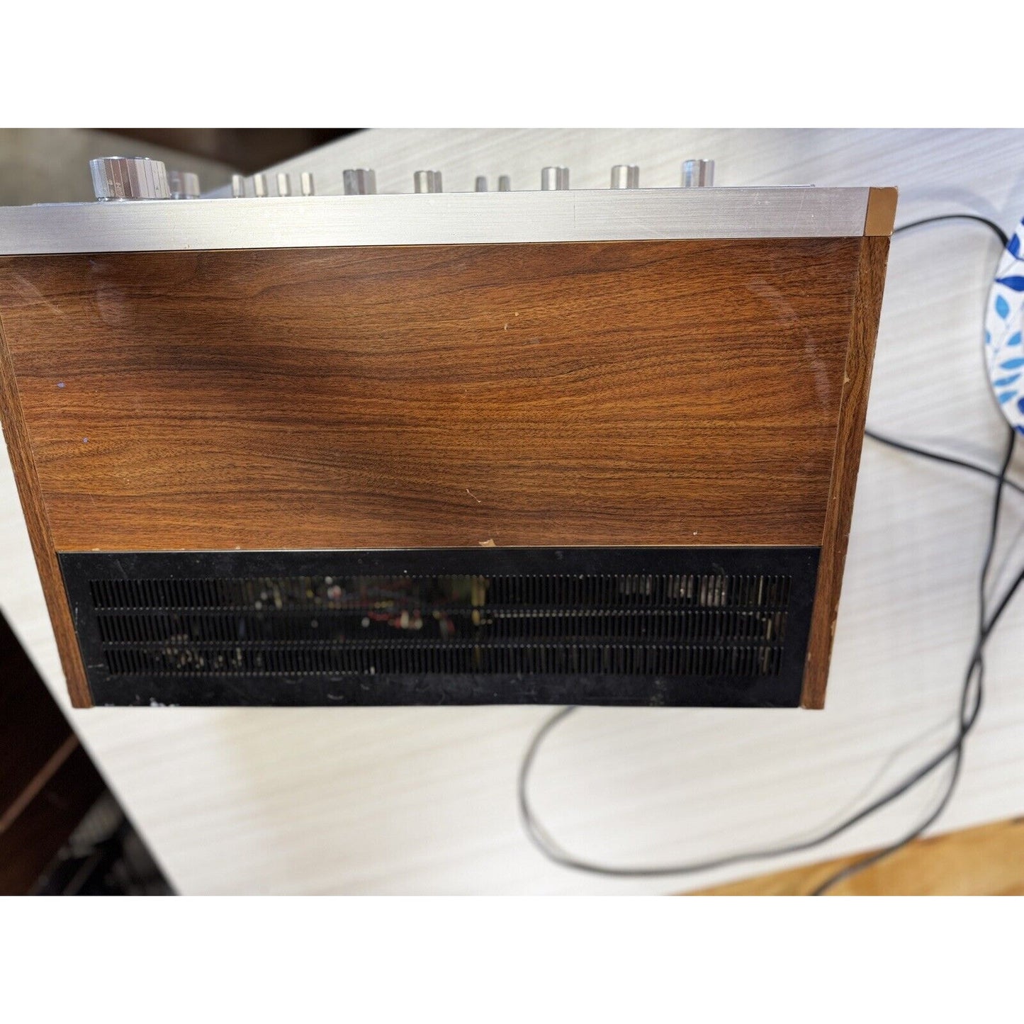 Pioneer SX-650 Vintage Stereo Receiver Tested - Right Cannel Goes in and out