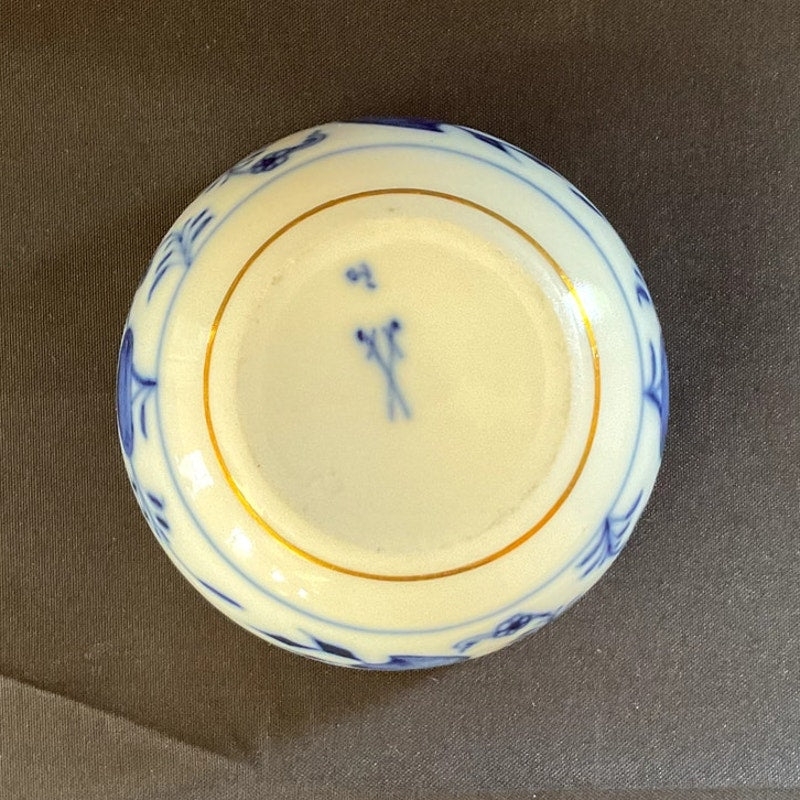 Meissen Porcelain Trinket Jar