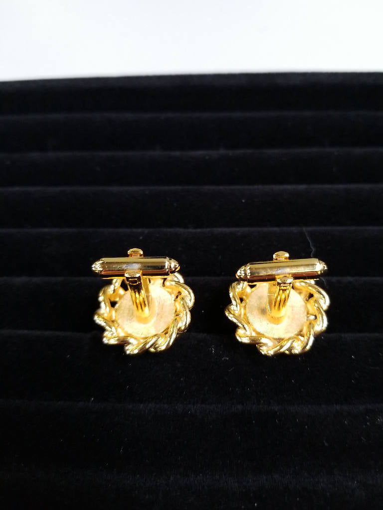 Stunning Artistic Coin Motif Gold-Tone Vintage Cufflinks