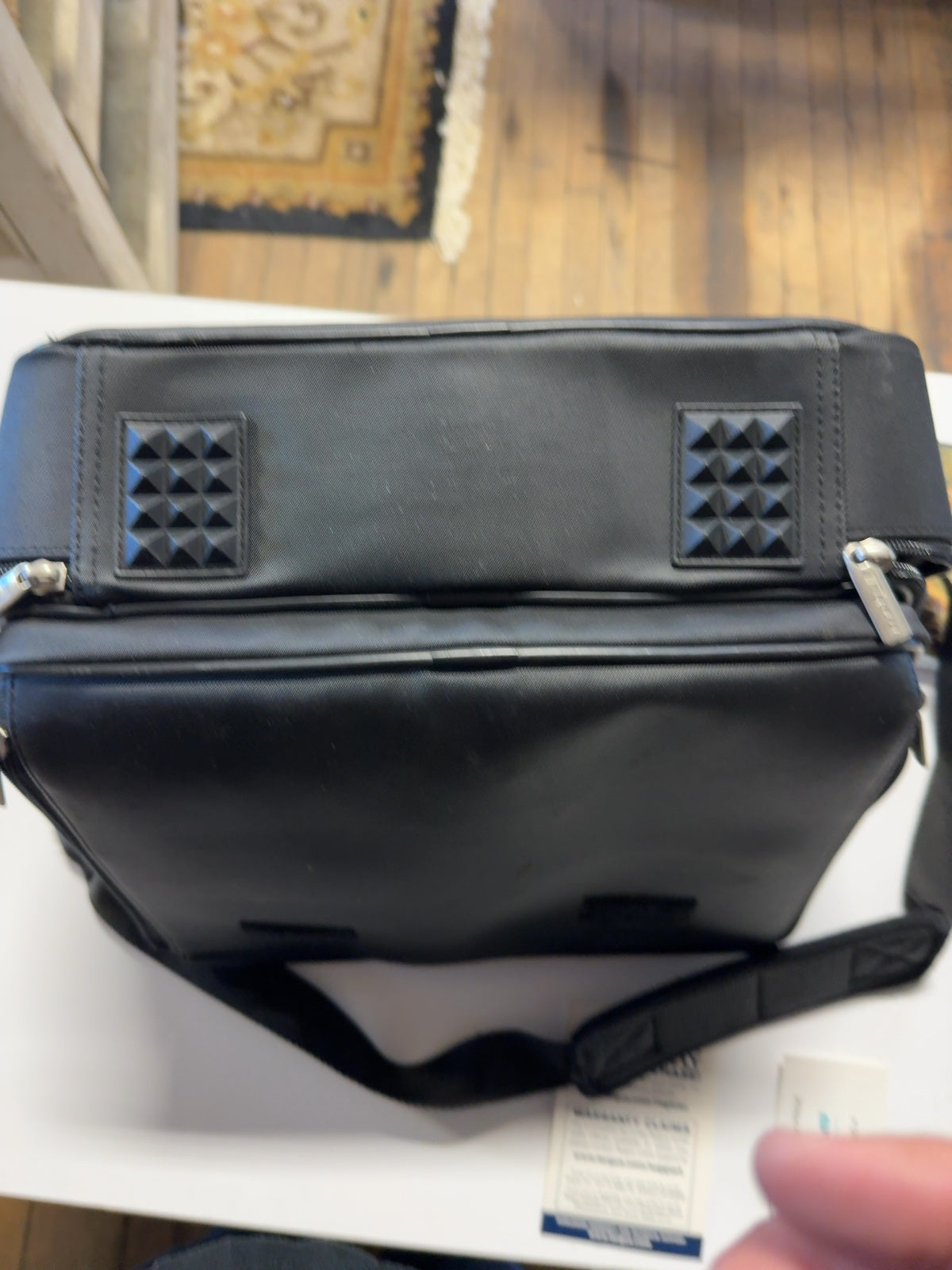 Targus Black Padded Camera Bag with Shoulder Strap, 3 Compartments