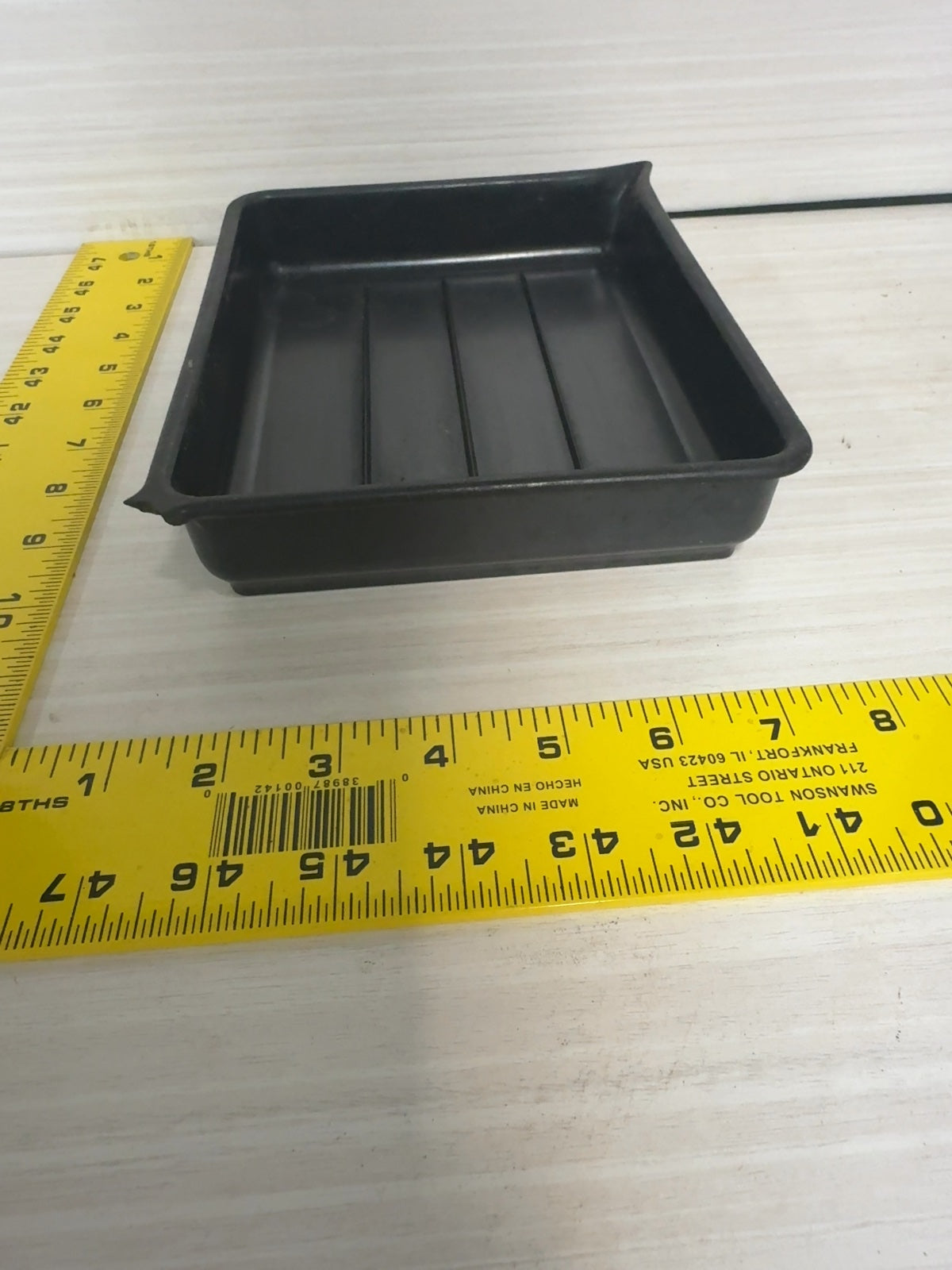Black Plastic Darkroom Developing Tray with Ribbed Bottom 8x10
