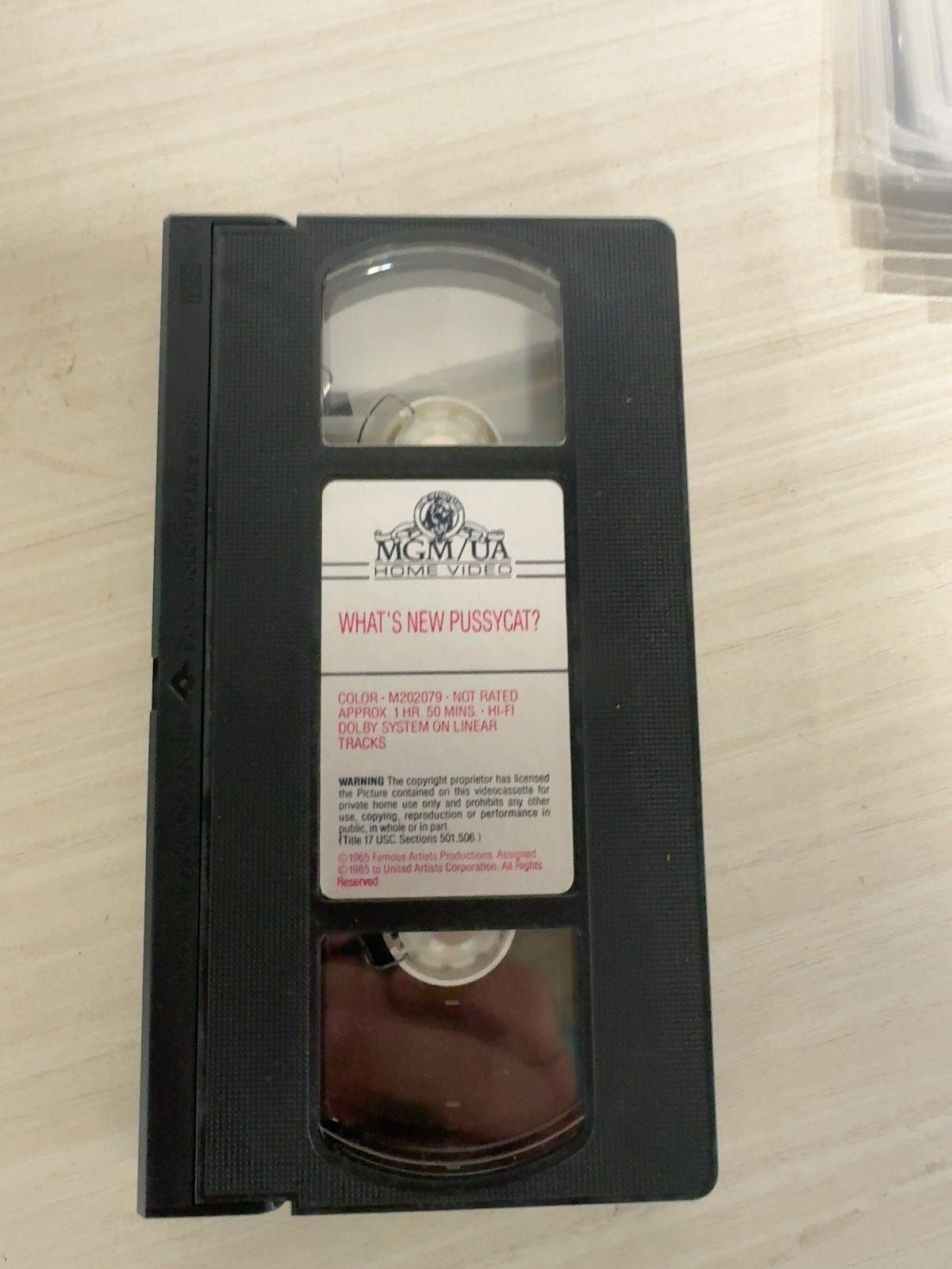 What's Pussycat (VHS) Eléonore Hirt Katrin Schaake MGM/UA Home Video Very Good
