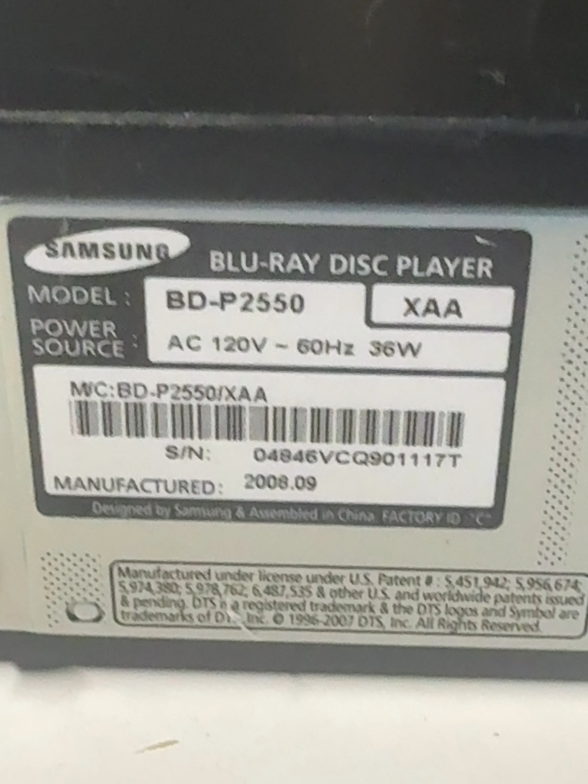 Samsung BD-P2550 Blu-ray Disc Player 1080p with Remote - Tested Working