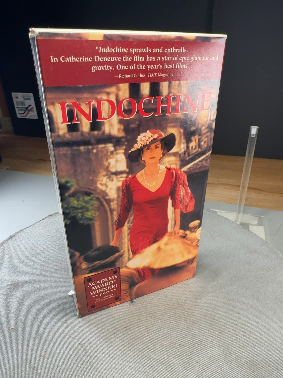 Indochine (VHS, 1992) Catherine Deneuve Vincent Perez TriStar Pictures Very Good