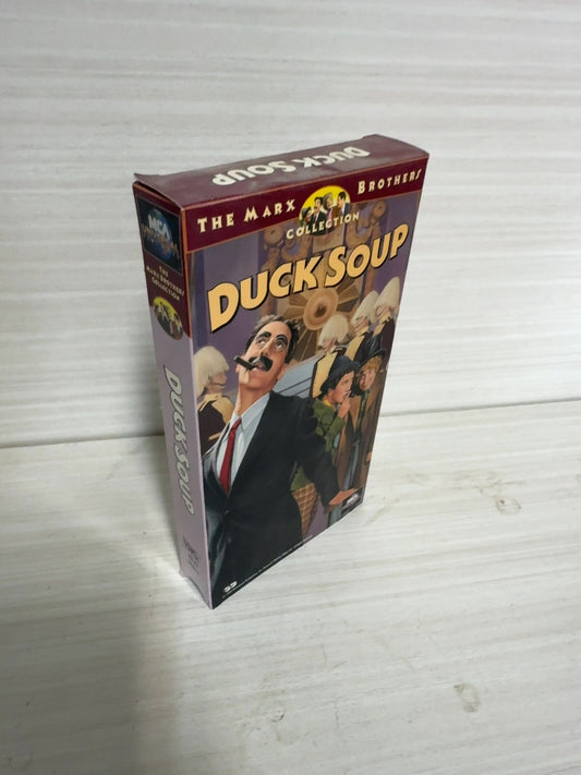 Duck Soup (VHS, 1999) Groucho Marx Harpo Marx MCA/Universal Very Good