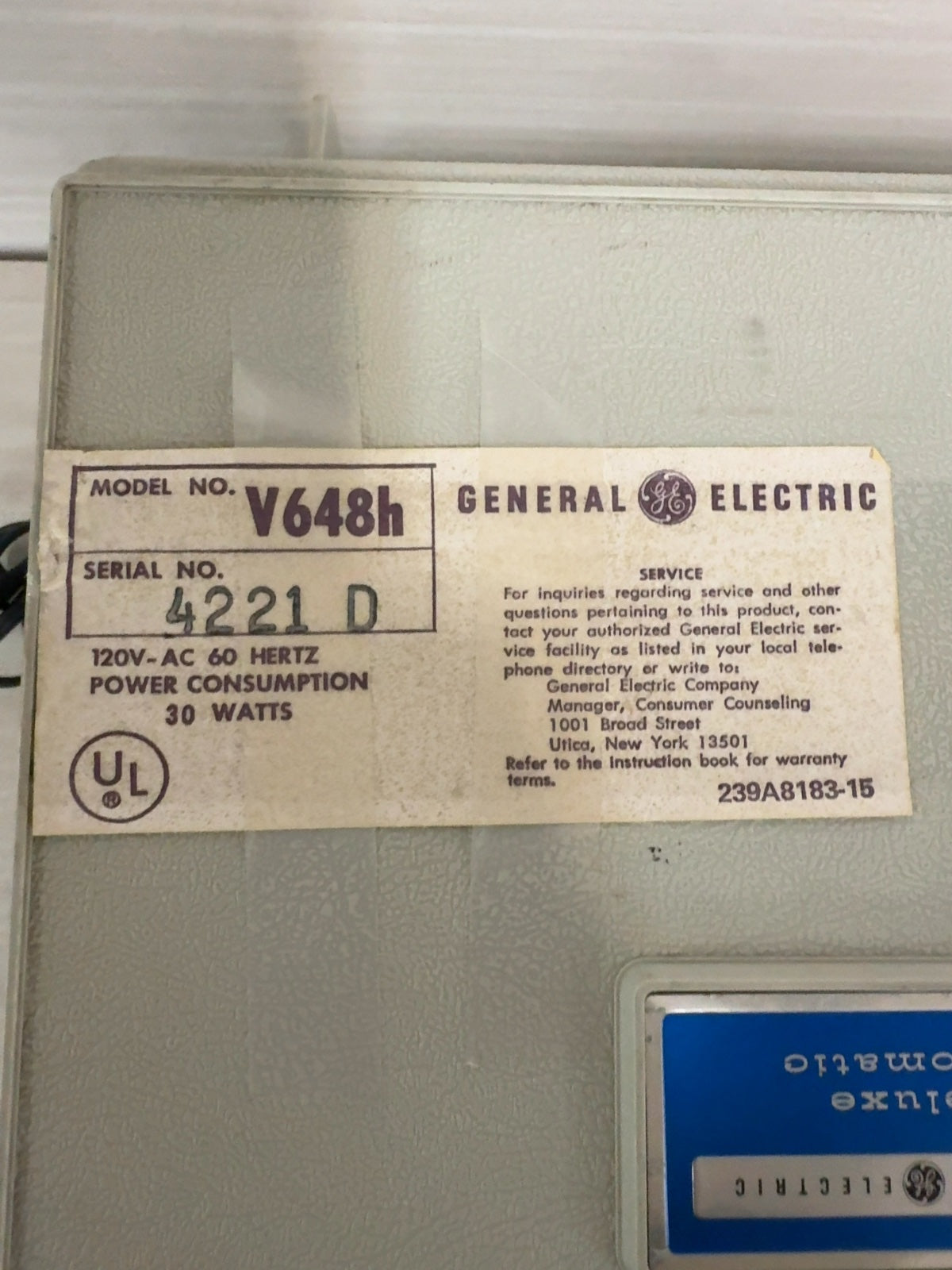 General Electric Deluxe Automatic Record Player Model V648h