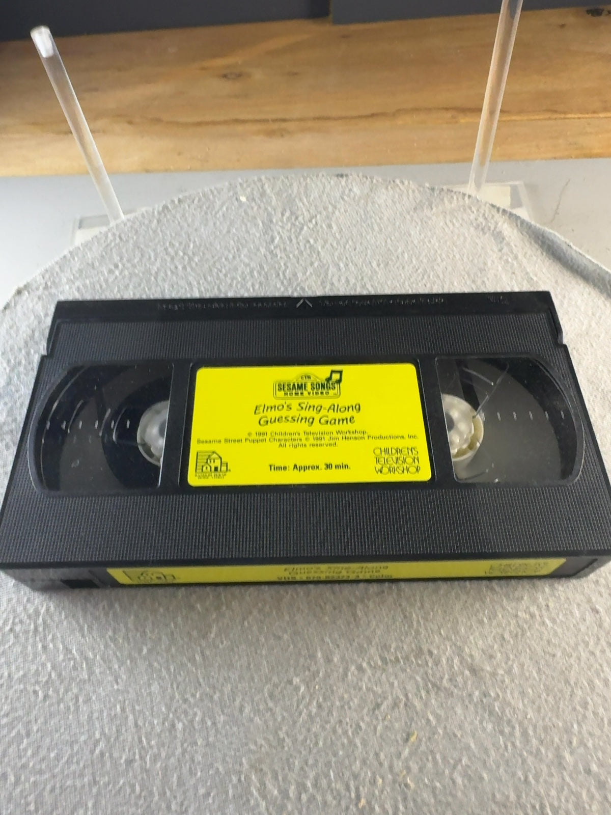 Elmo's Sing Along Guessing Game (VHS, 1991) Random House Home Video Acceptable