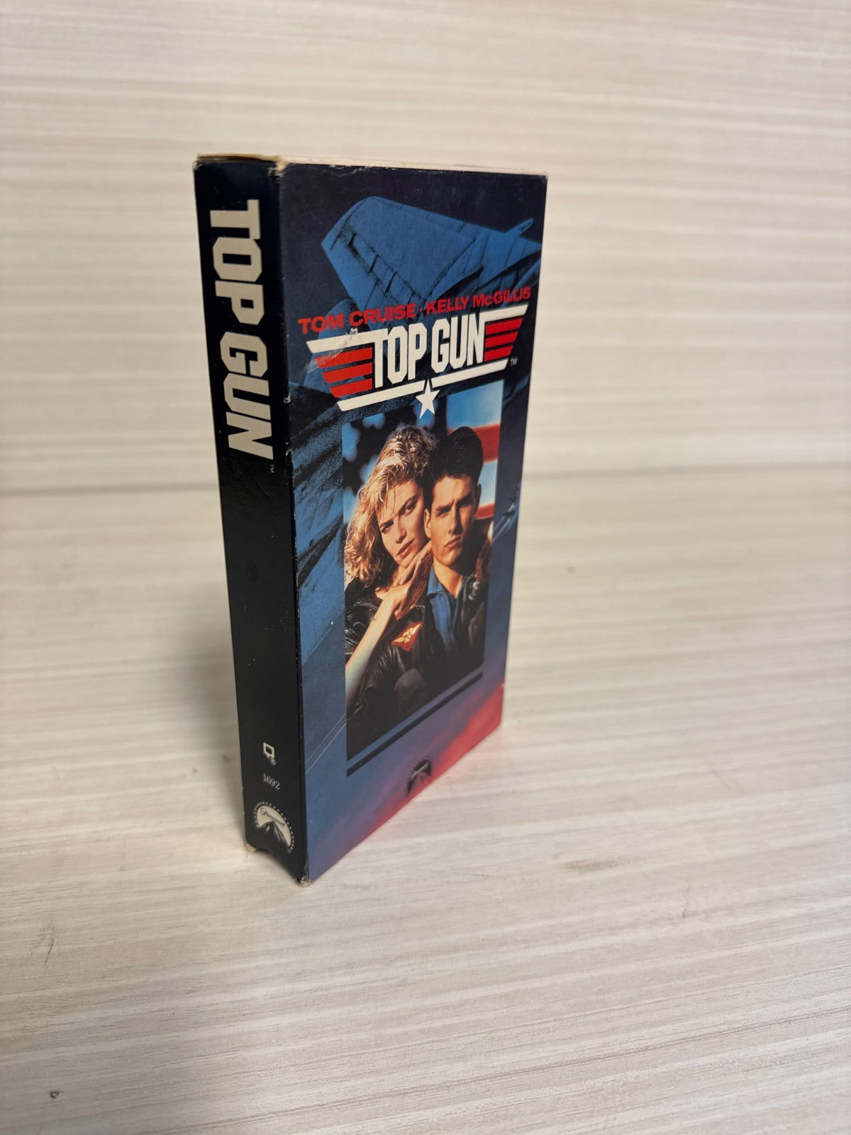 Top Gun (VHS, 1987) Tom Cruise Kelly McGillis Paramount Acceptable