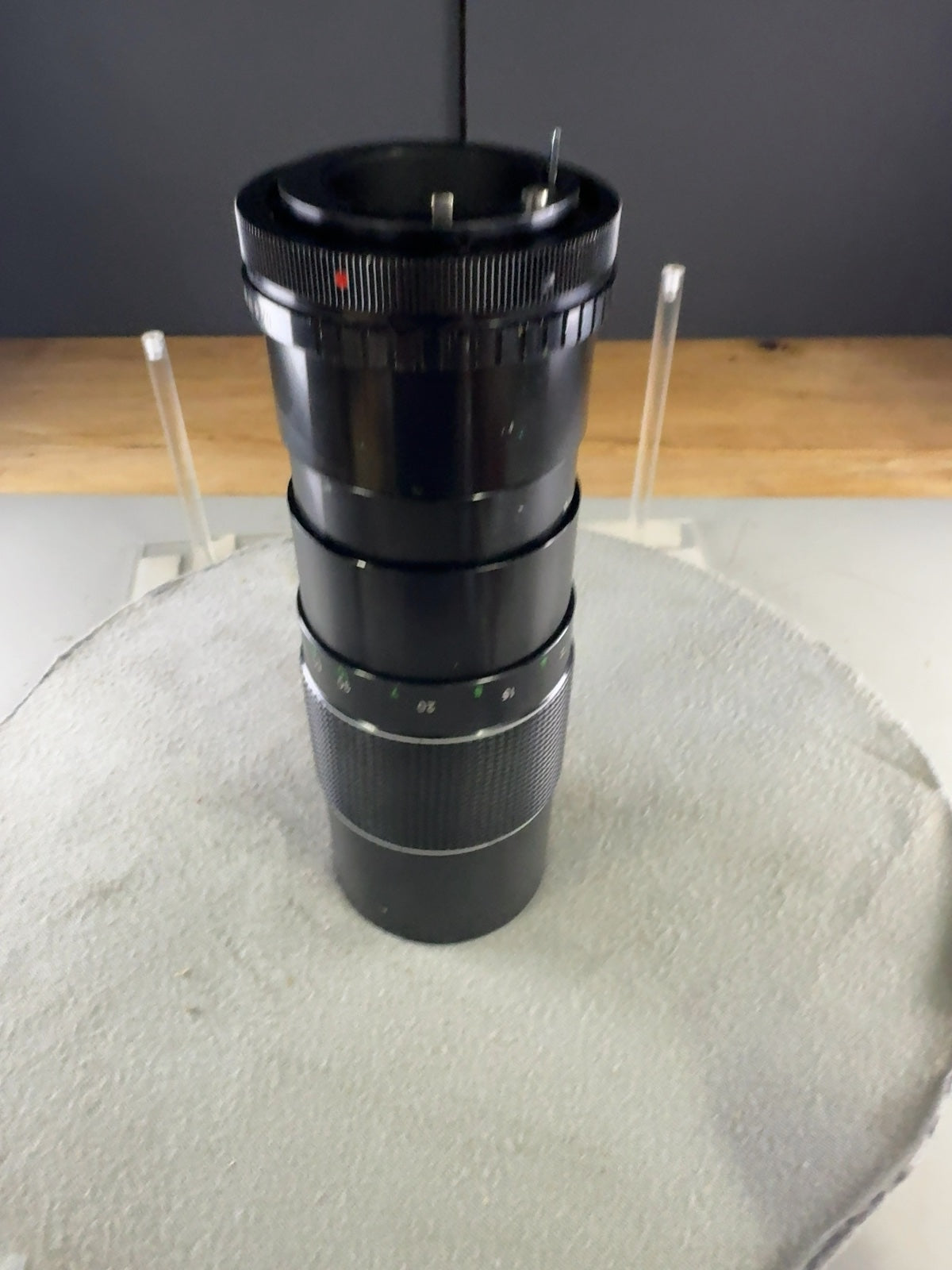 Sakar Auto Zoom 100-200mm f/5.6 Telephoto Lens - Untested For Parts/Repair