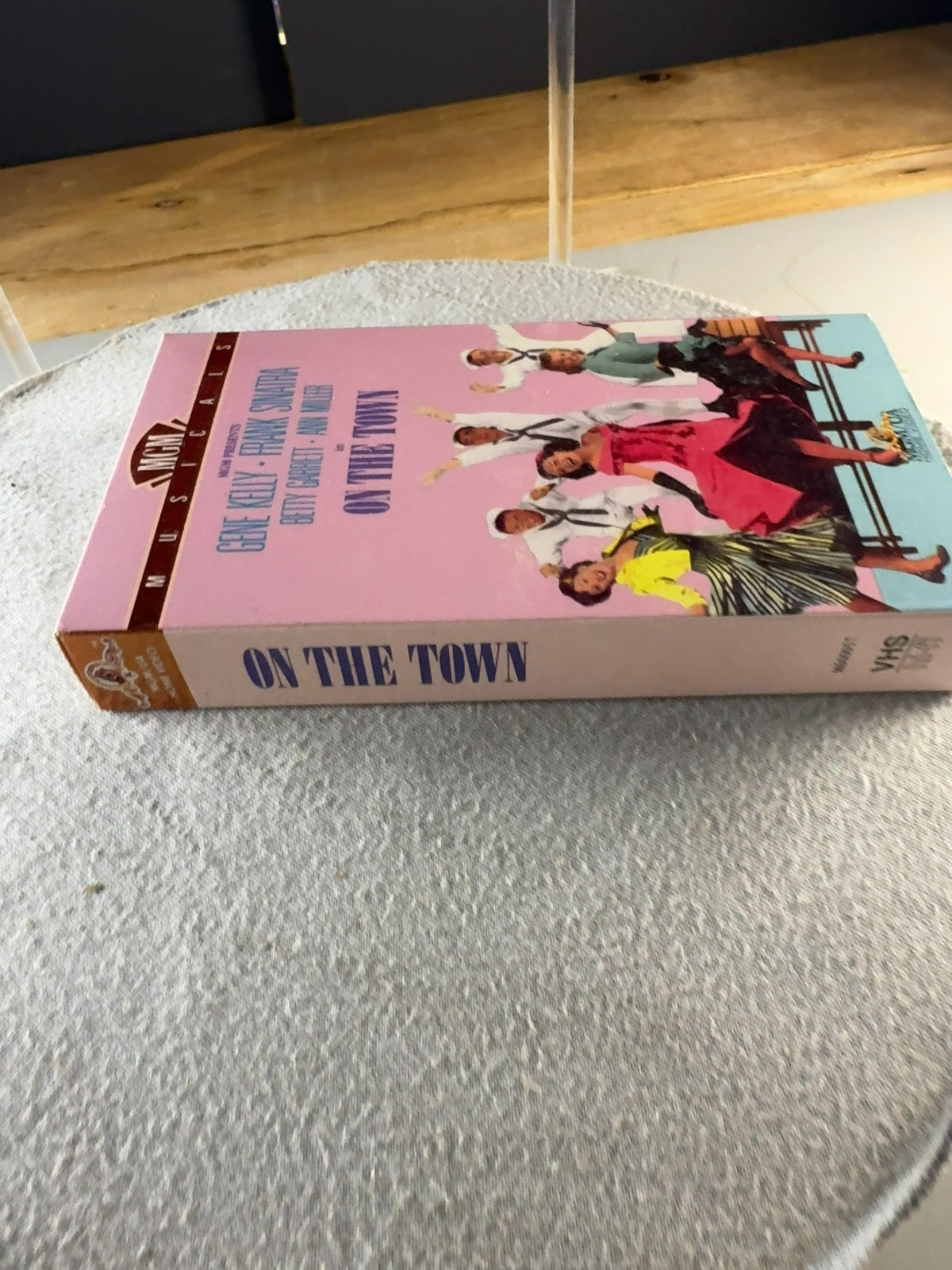 On The Town VHS 1949 MGM/UA Musical Gene Kelly Frank Sinatra Ann Miller