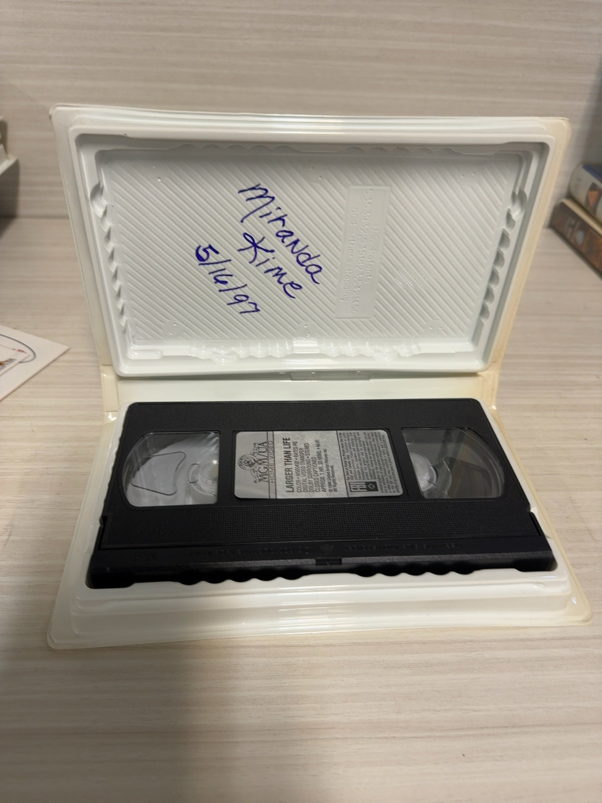 Larger Than Life (VHS, 1996) Bill Murray Warner Home Video Acceptable