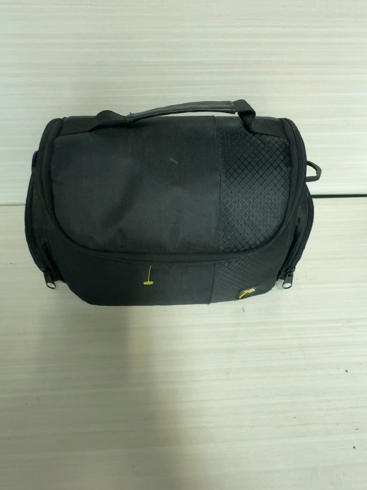 Xit Padded DSLR Camera Bag Black with Adjustable Dividers