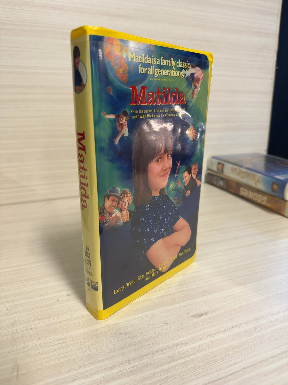 Matilda (VHS, 1996) Mara Wilson Danny DeVito Columbia TriStar Acceptable