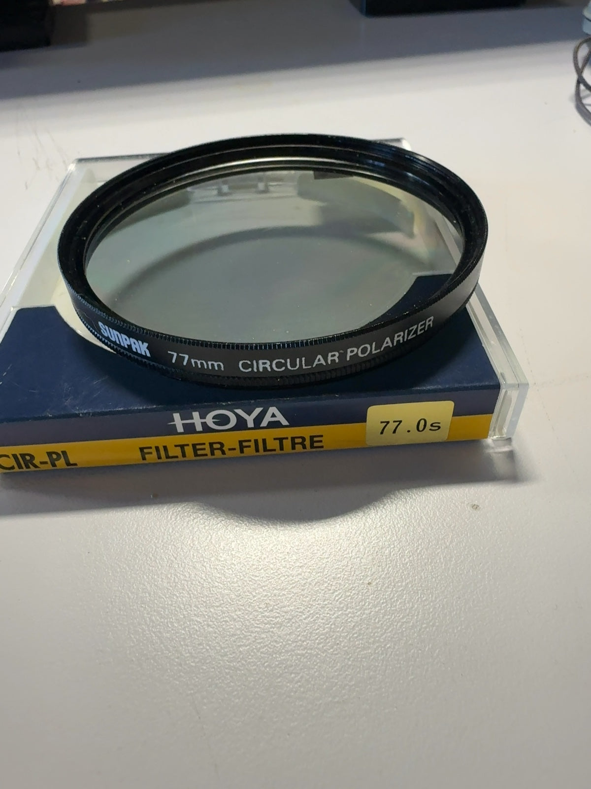 Hoya 77mm Circ-polarizer in original box