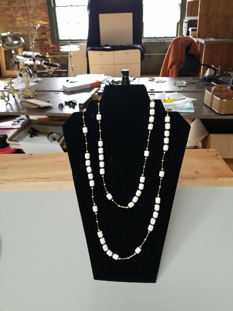 Stunning Vintage Gold Tone and White Bead Necklace 36 Inches