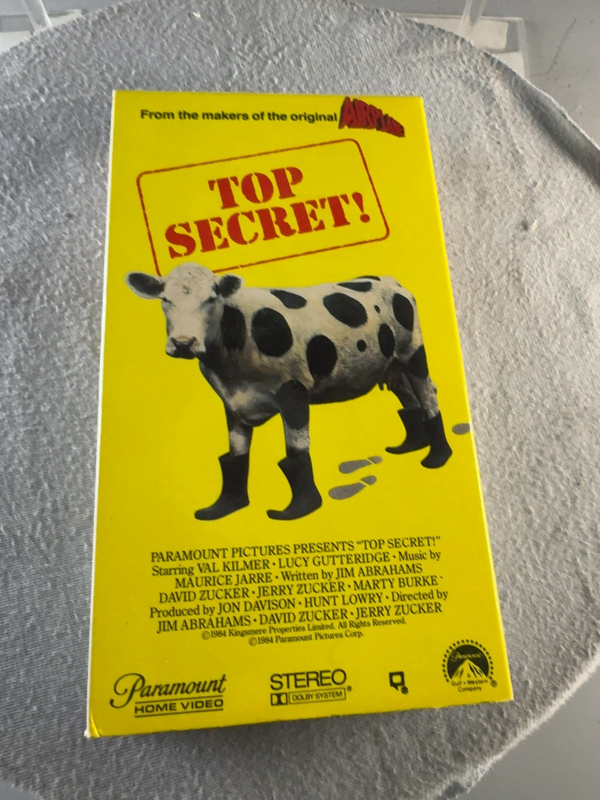 Top Secret! (VHS, 1984) Val Kilmer Paramount Home Video Very Good