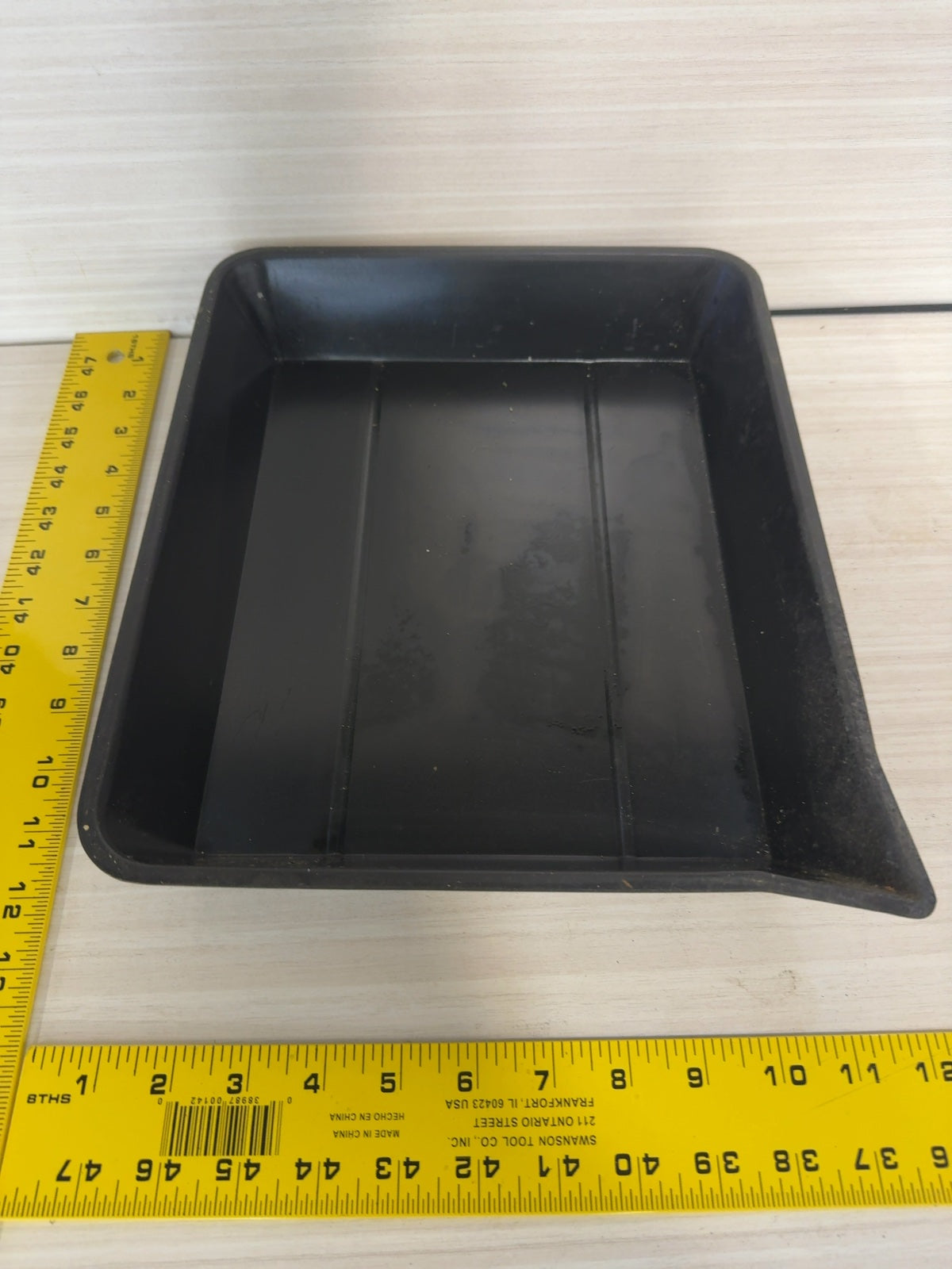 Black Plastic Darkroom Developing Tray with Ribbed Bottom 8x10