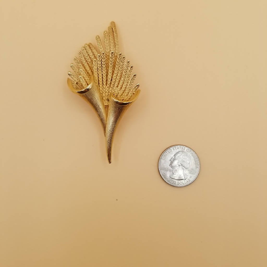 Stunning Gold-Toned Textured Vintage Floral Pin Brooch 2.5 Inches