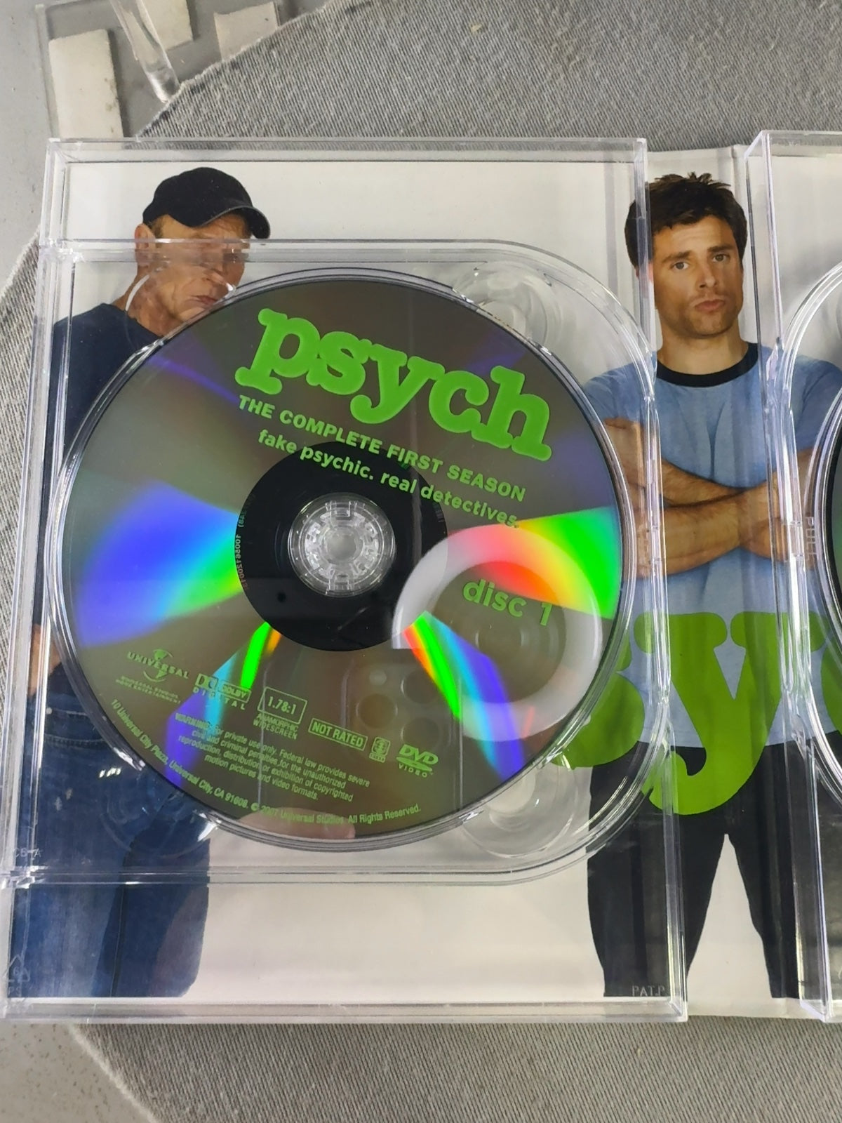Psych (DVD, 2006) THE COMPLETE FIRST SEASON Very Good James Roday Universal