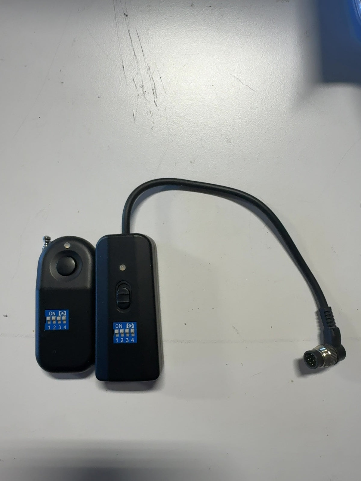 RPS Studio Wireless Radio Remote Shutter / Flash Trigger Set with Receiver
