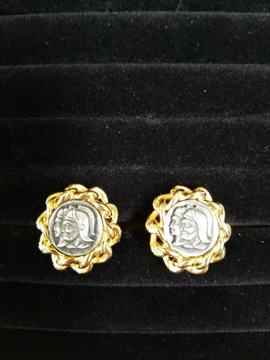 Stunning Artistic Coin Motif Gold-Tone Vintage Cufflinks