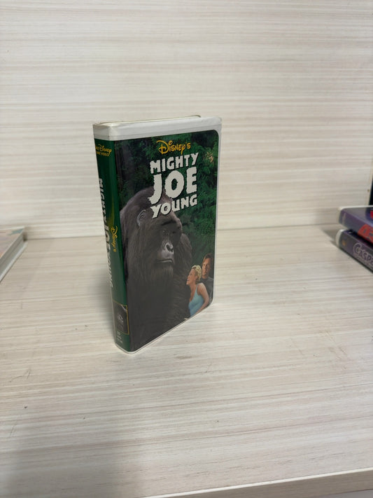 Mighty Joe Young (VHS, 1998) Charlize Theron Disney Very Good