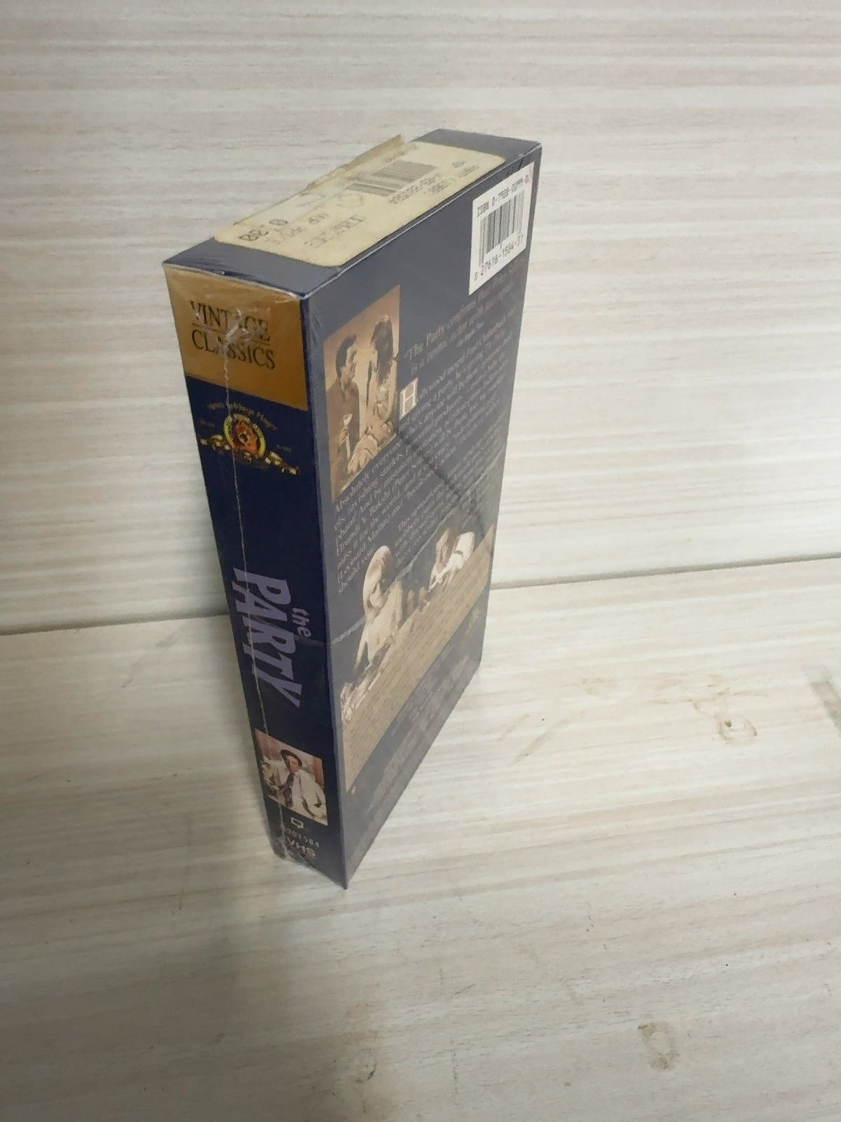 The Party (VHS, 1968) Peter Sellers MGM New