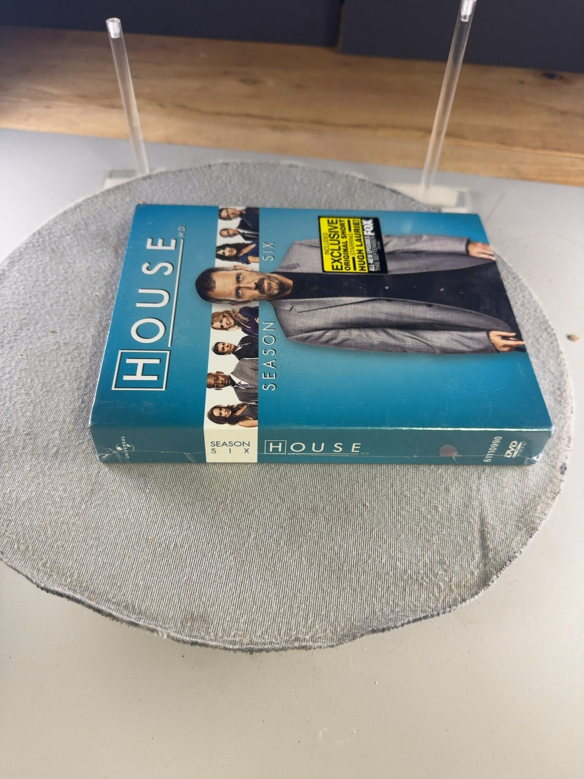 House (DVD, 2010) Sealed Hugh Laurie Universal Omar Epps