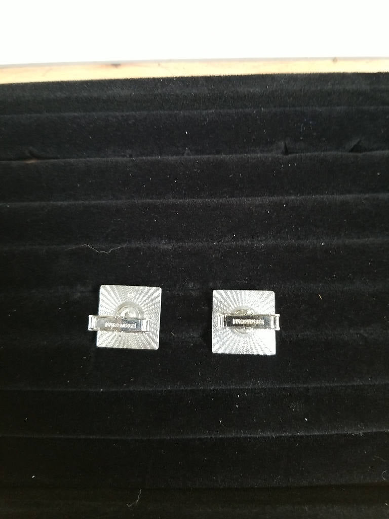 Stunning Vintage Cufflinks Classic Square Design
