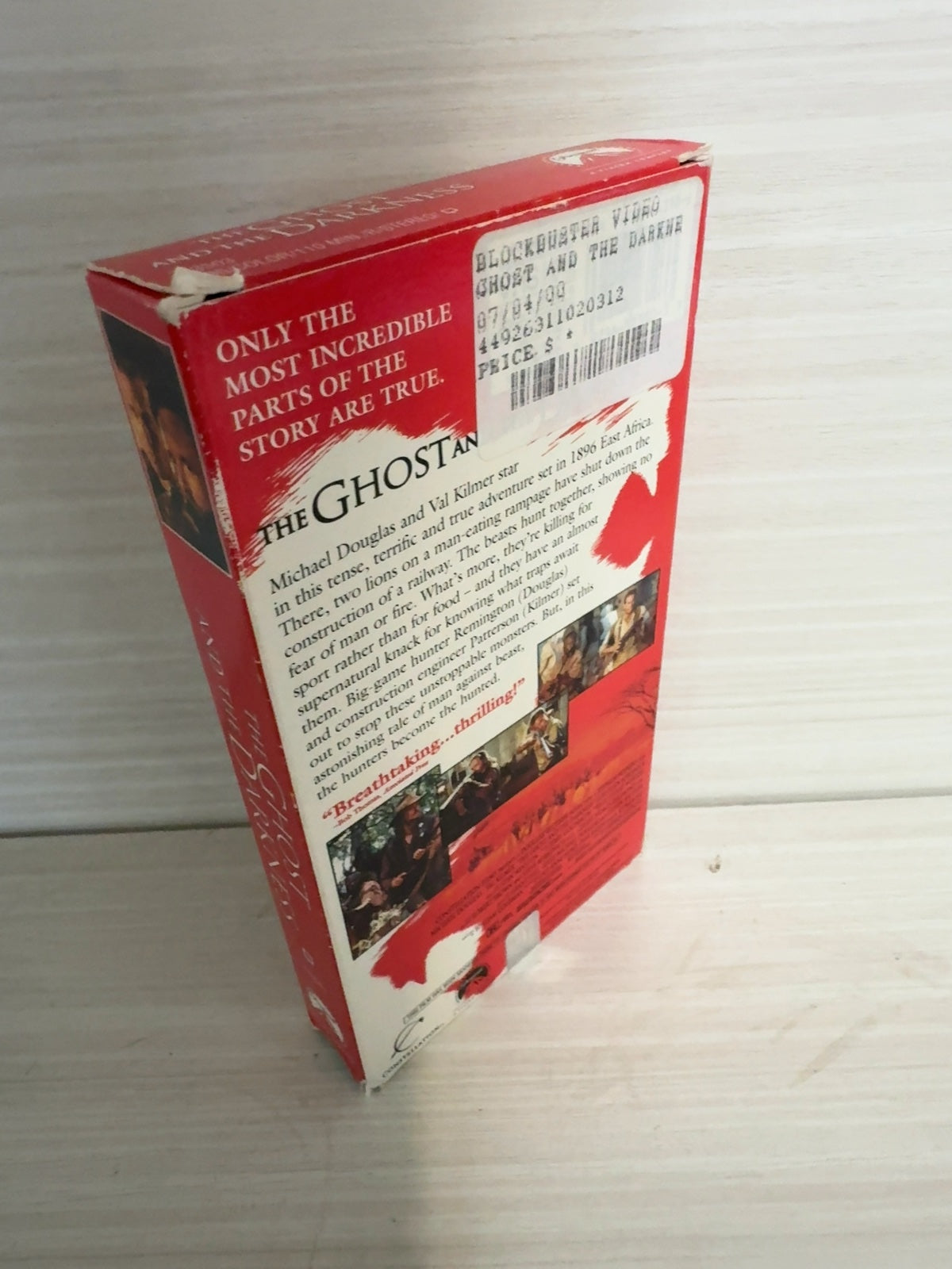 The Ghost and the Darkness VHS 1996 Michael Douglas Val Kilmer ex-rental
