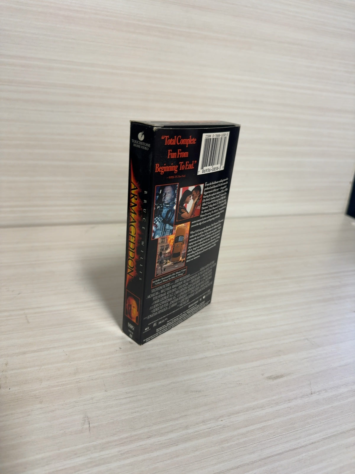 Armageddon (VHS, 1998) Bruce Willis Ben Affleck Touchstone Home Video Very Good