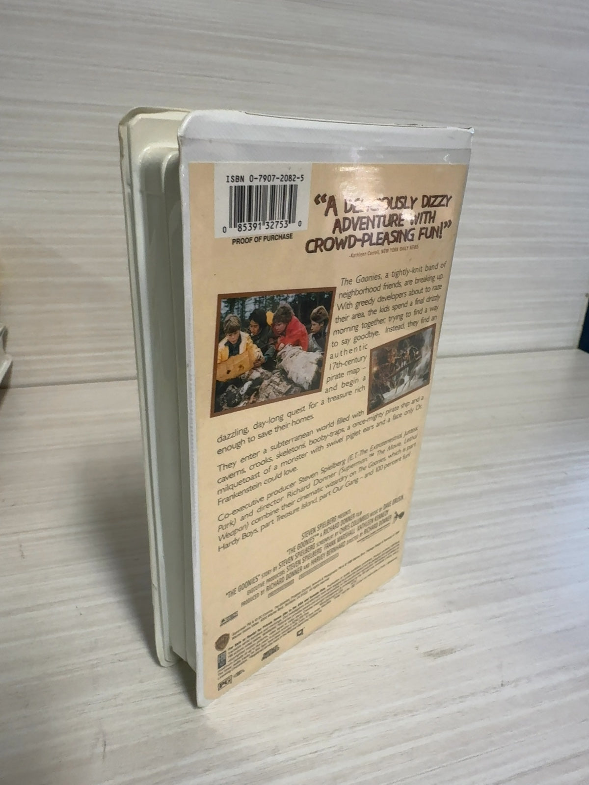 The Goonies (VHS, 1997) Sean Astin Josh Brolin Warner Bros. Very Good