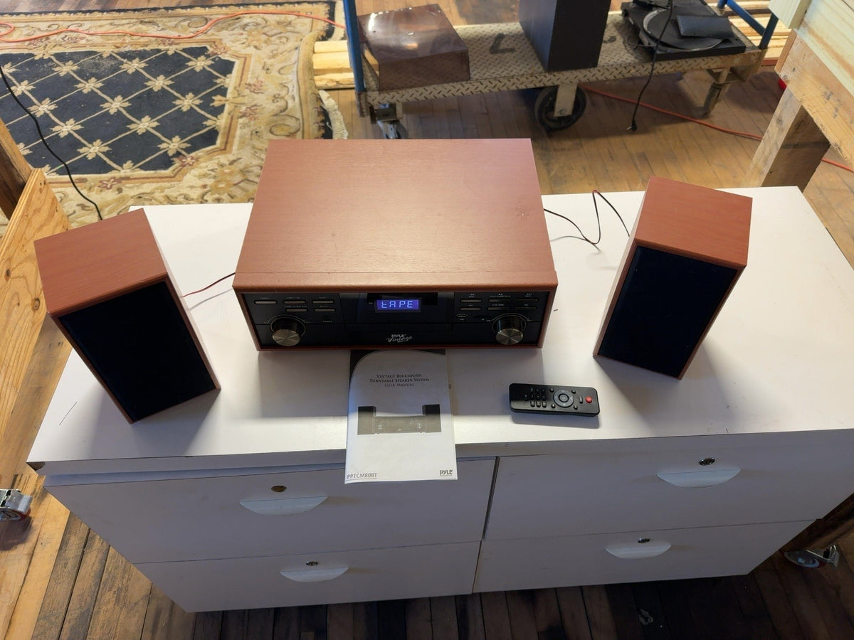 Pyle pptcm80bt All In One Stereo System. Turntable, CD, Cassette, Radio. Used