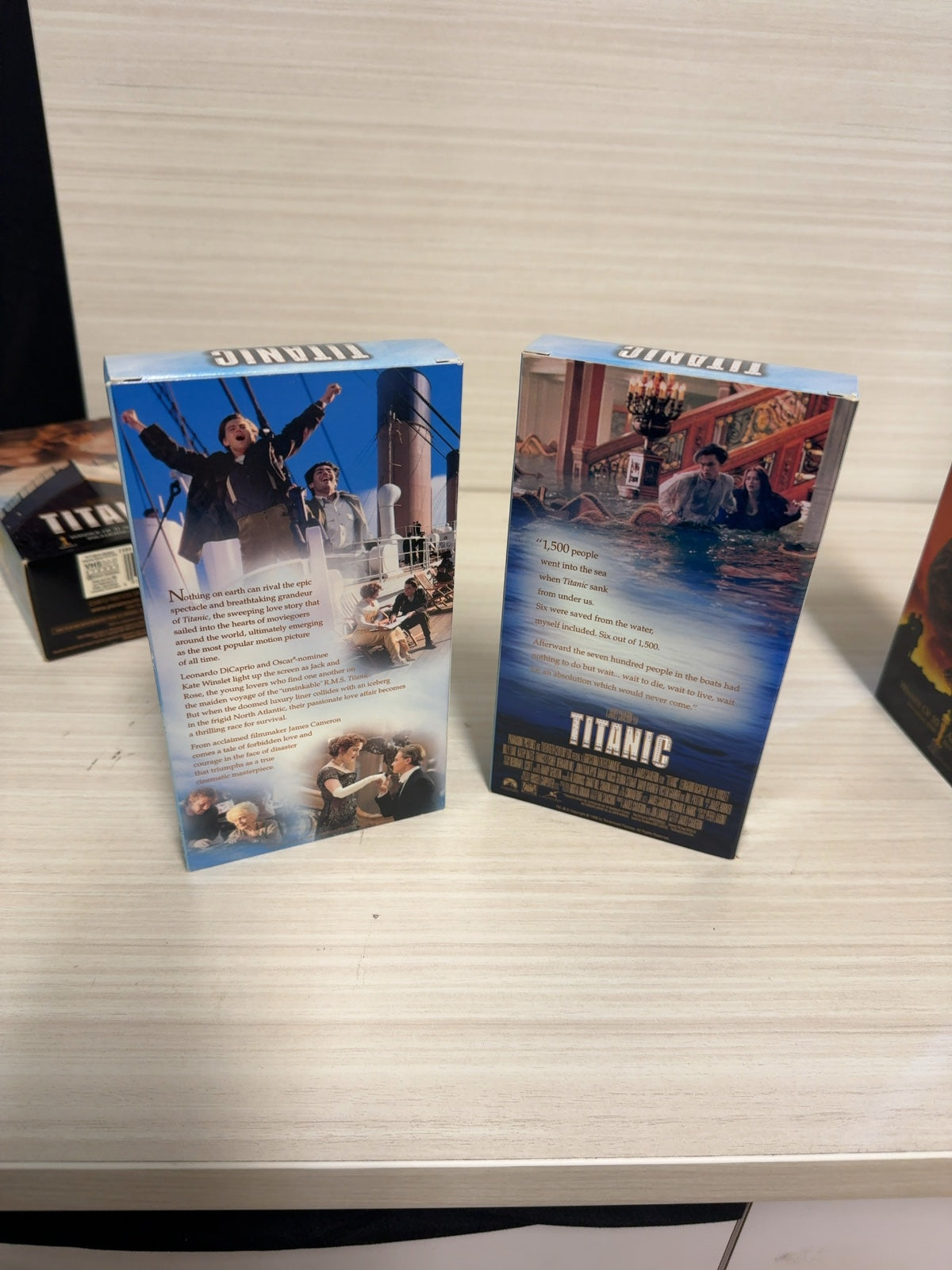 Titanic (VHS, 1998) Leonardo DiCaprio Kate Winslet Paramount Very Good
