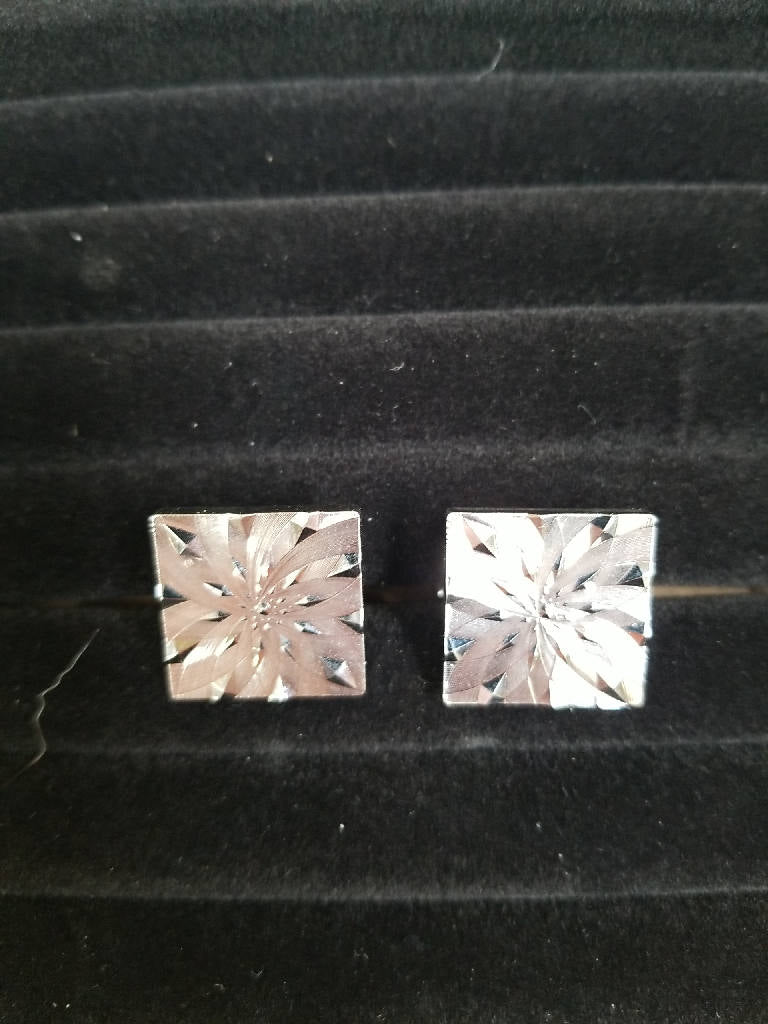 Stunning Vintage Silver-Tone Square Engraved Cufflinks with Floral Design