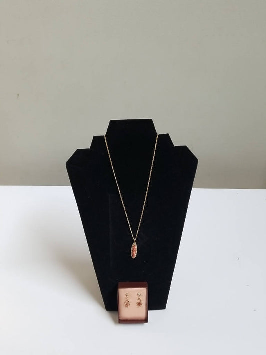Stunning Vintage Gold Necklace and Earring Set with Red Stone