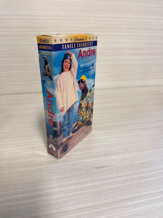 Andre (VHS, 1995) Harry Connick Jr. Paramount Pictures Very Good