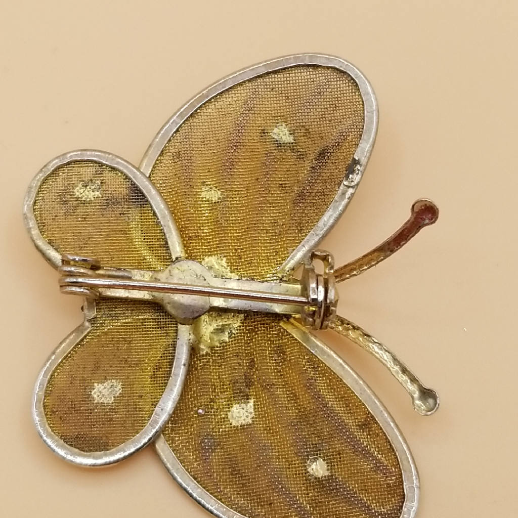 Stunning Vintage-inspired Butterfly Brooch Pin in Gold Tone