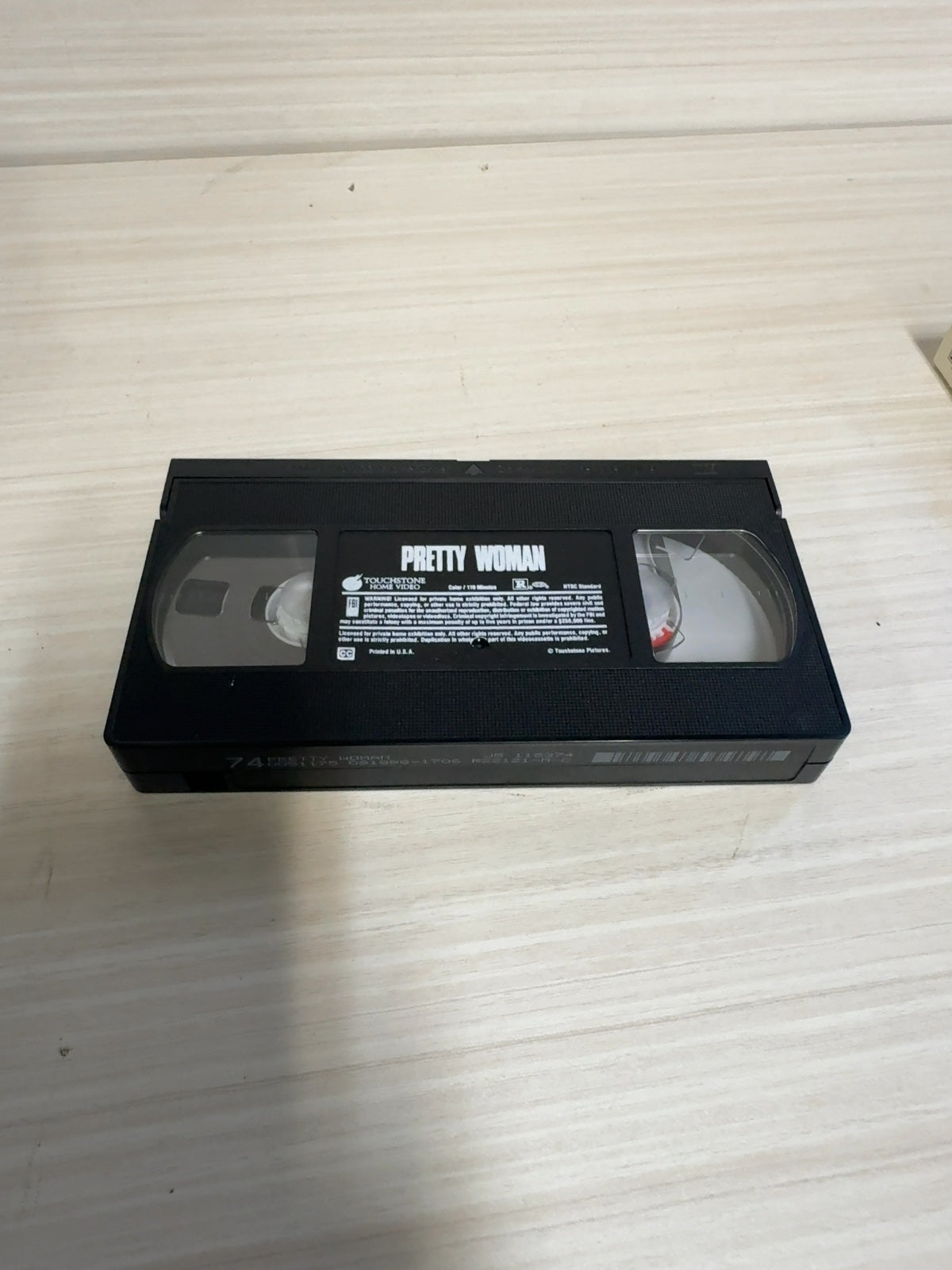 Pretty Woman (VHS, 1990) Julia Roberts Touchstone Home Video Very Good