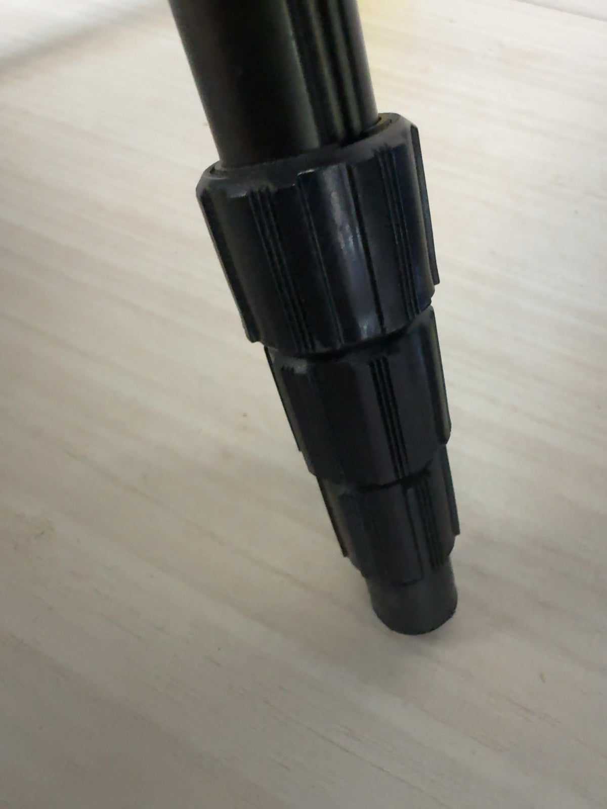Lightweight Extendable Camera Tripod with Pan Handle and Quick Release Plate