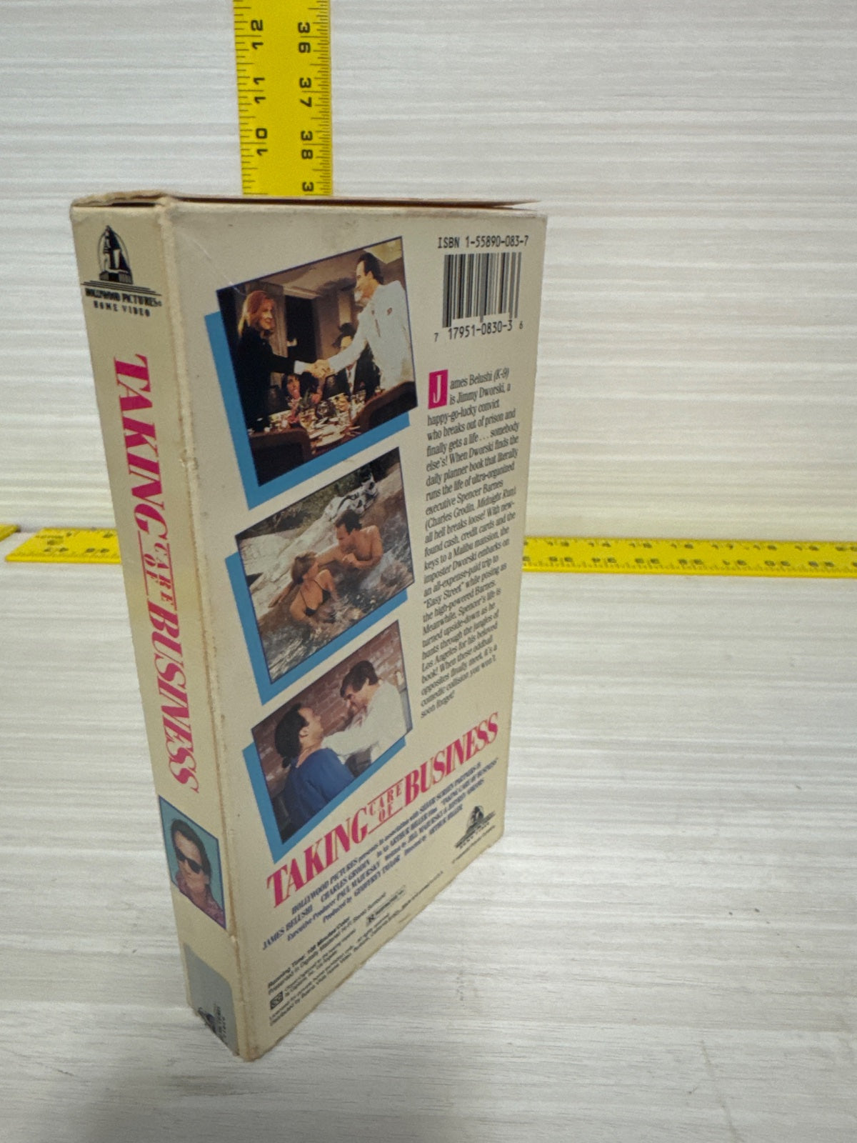Taking Care of Business (VHS, 1990) James Belushi Warner Home Video Acceptable