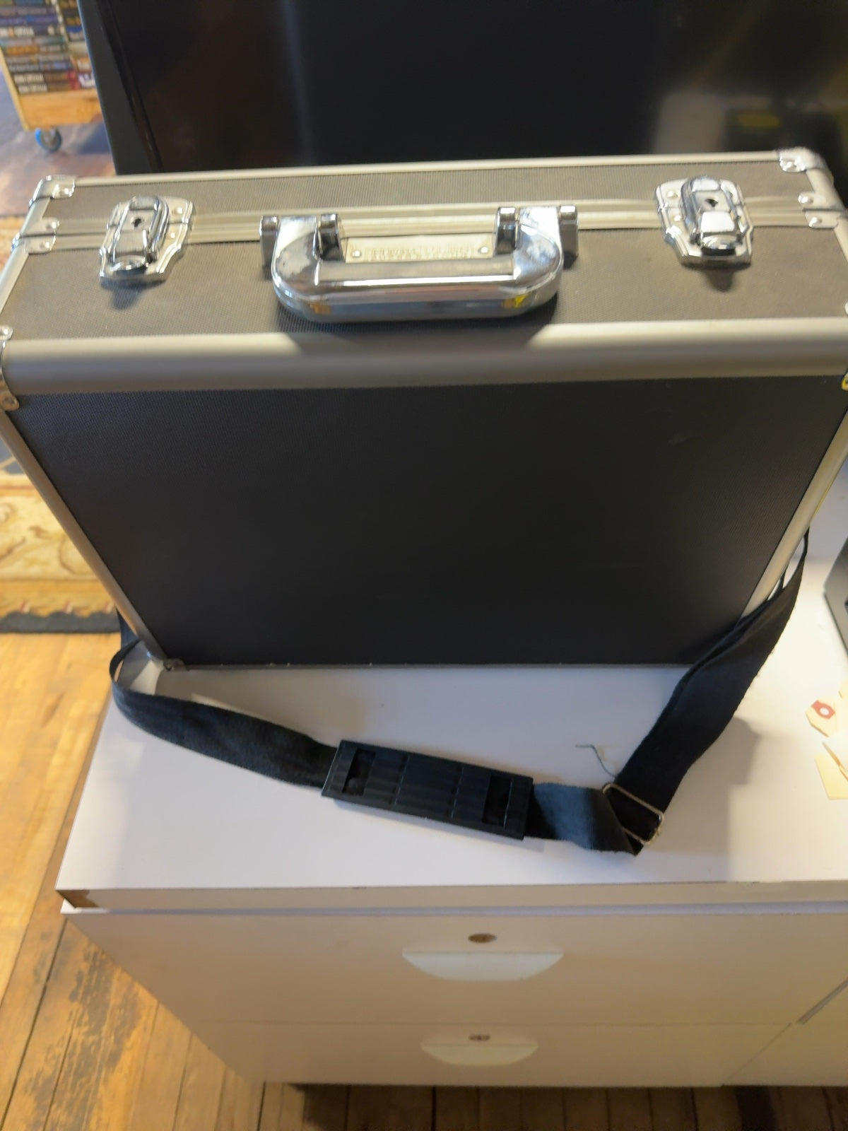 Hercules Super Strong Aluminum Hard Camera Case with Adjustable Dividers 18x13x6.5