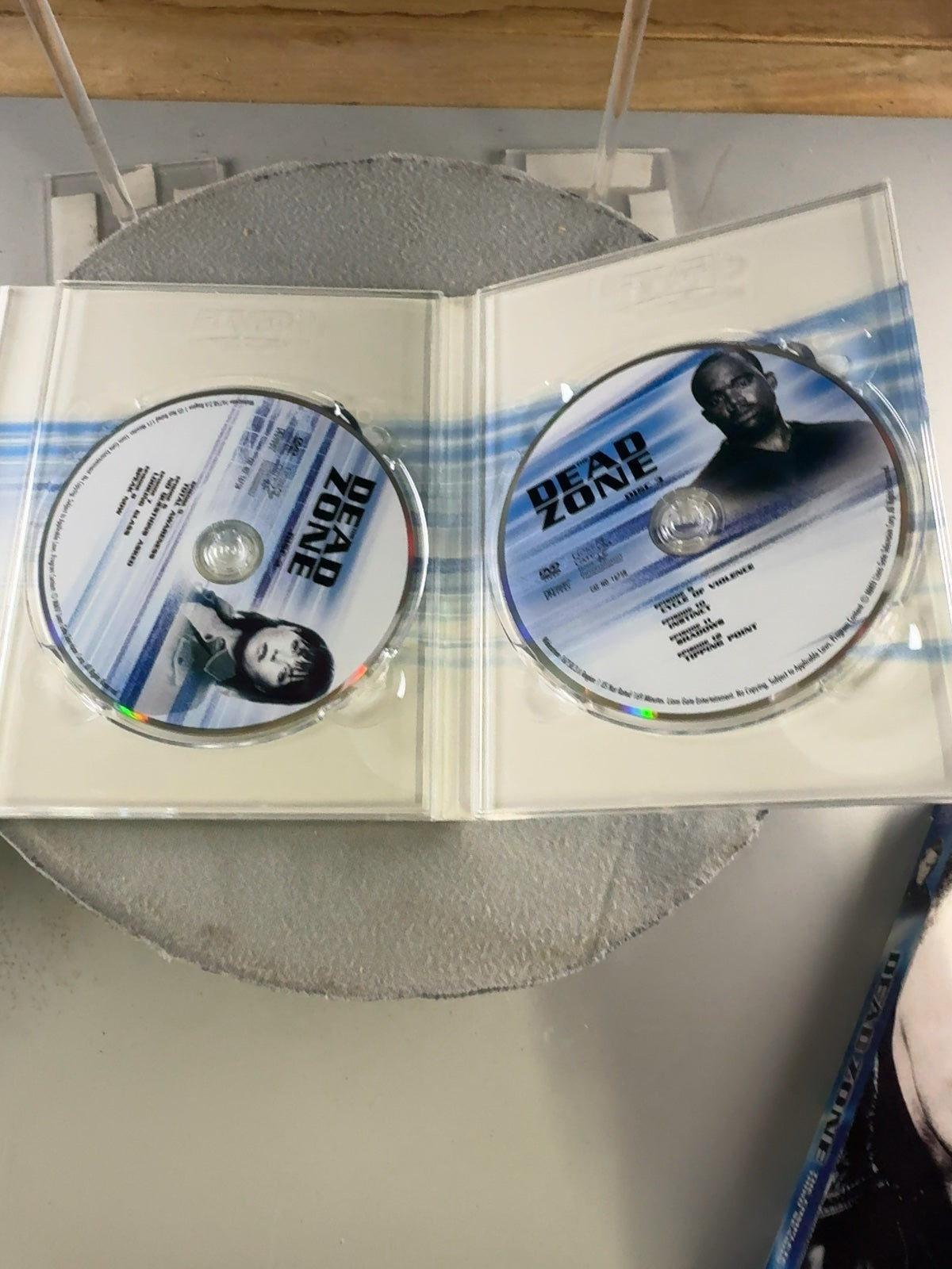 The Dead Zone (DVD) Complete Third Season Very Good Lions Gate