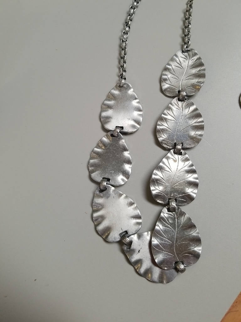Stunning Vintage Silver Leaf Necklace Pendant Mid-Century Style