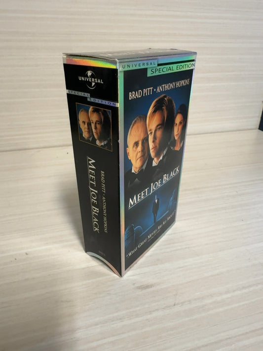 Meet Joe Black (VHS, 1999) Brad Pitt Anthony Hopkins Universal Very Good