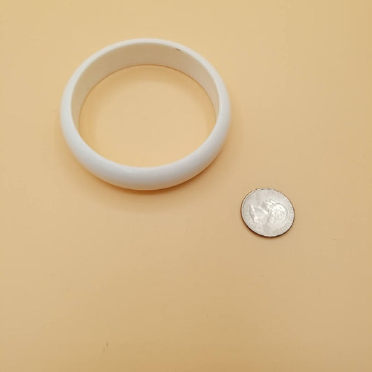 Stunning White Classic Lucite Bangle Bracelet