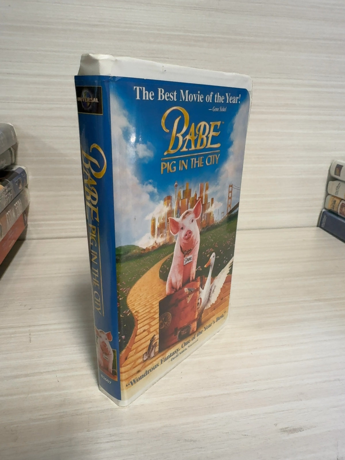 Babe: Pig in the City (VHS, 1999) James Cromwell Universal Studios Very Good