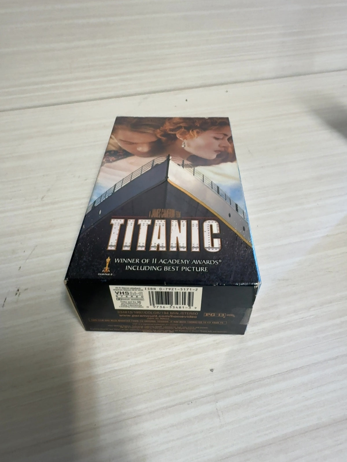 Titanic (VHS, 1998) Leonardo DiCaprio Kate Winslet Paramount Very Good