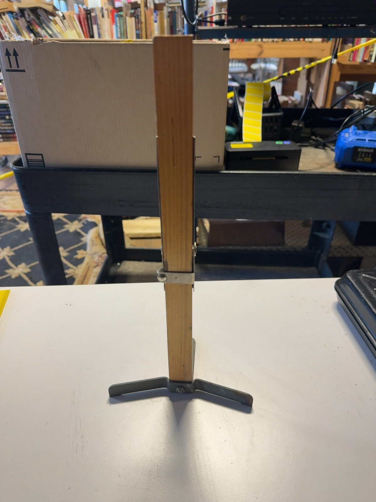 Orco Pin-It Wooden Skirt Marker Hem Gauge with Metal Tripod Base