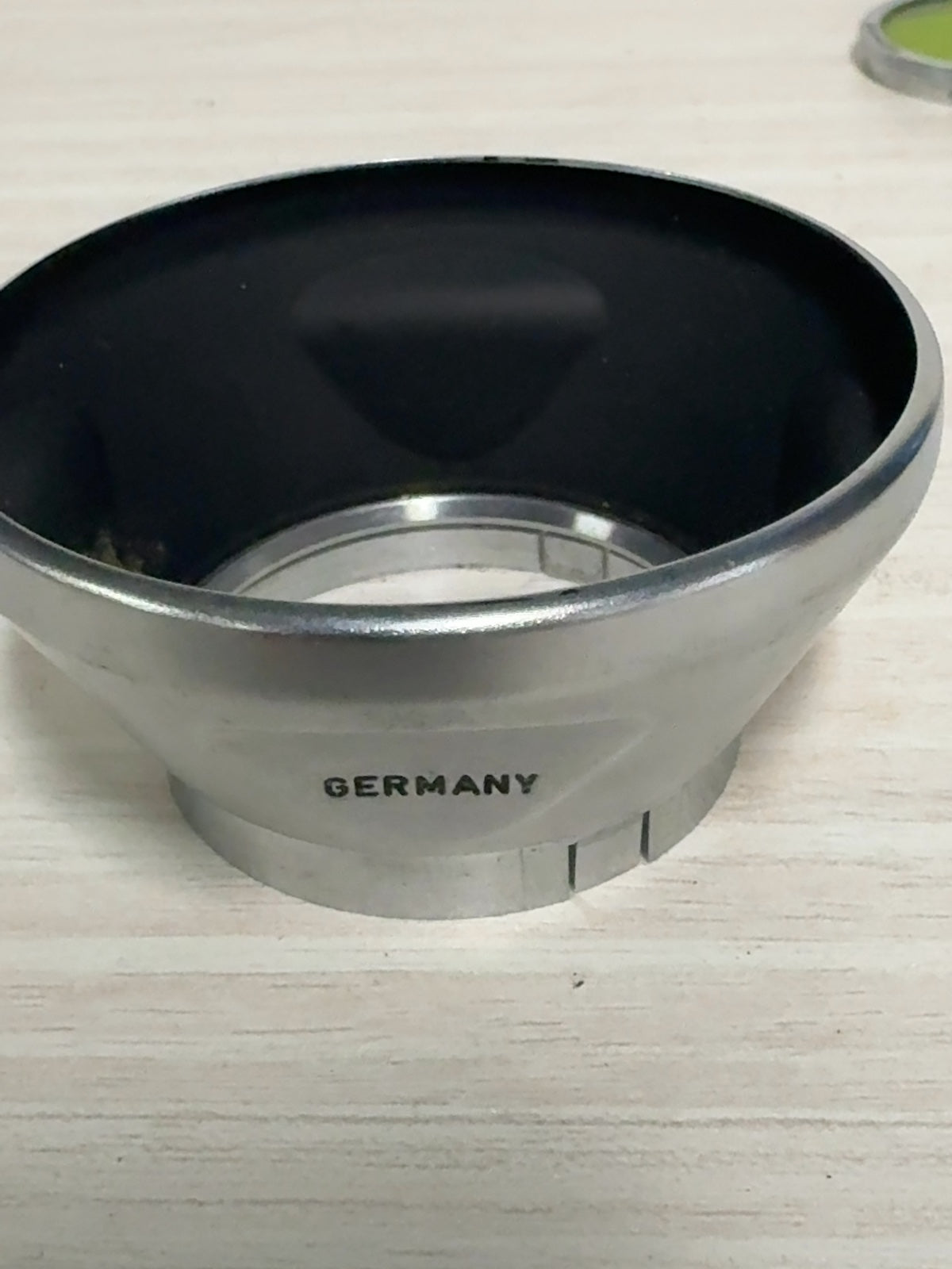 Voigtländer Vitessa Camera Filter Set with Lens Hood & Leather Case - Germany